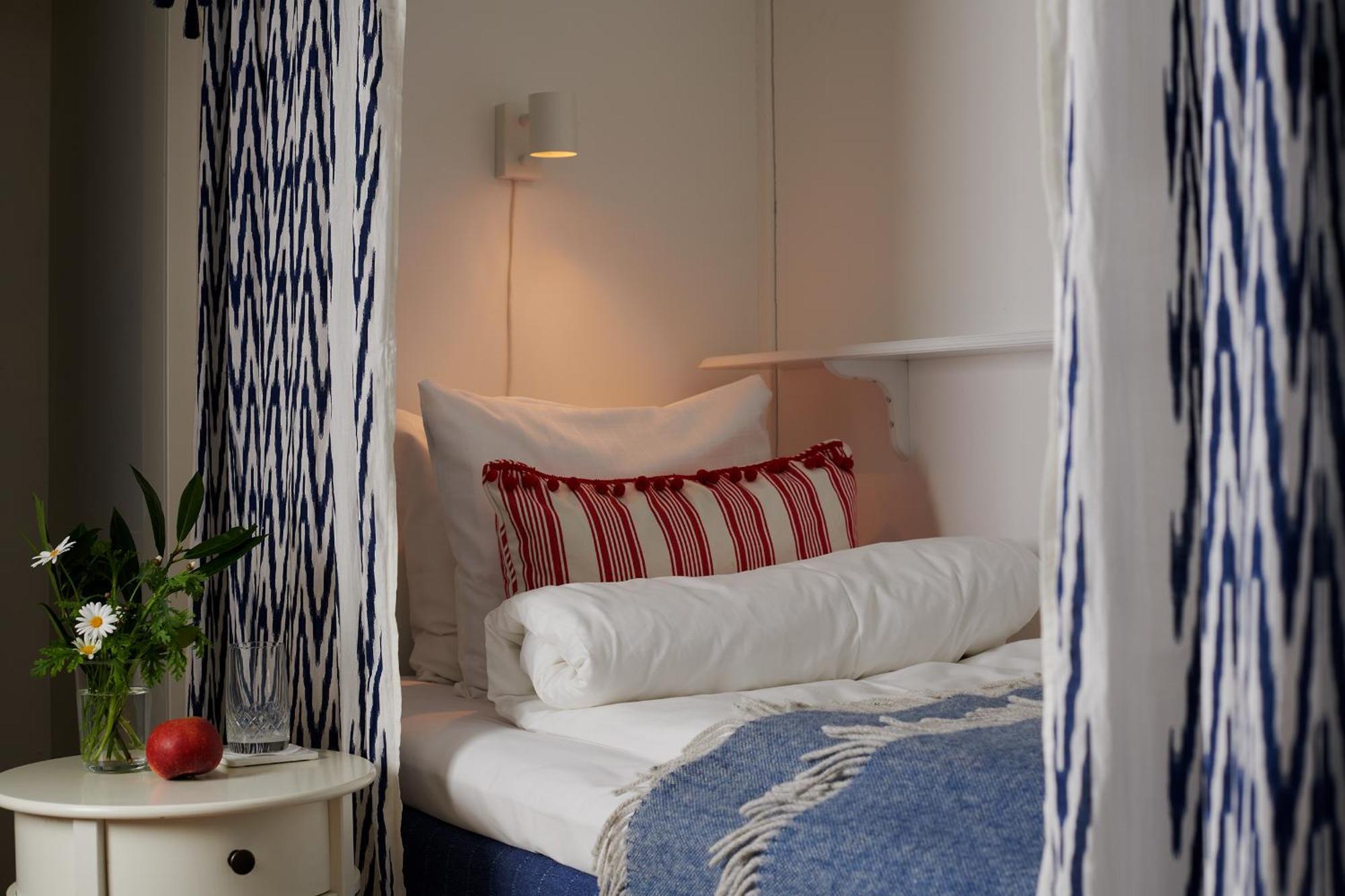 Hotell Baeckagarden イースタッド エクステリア 写真